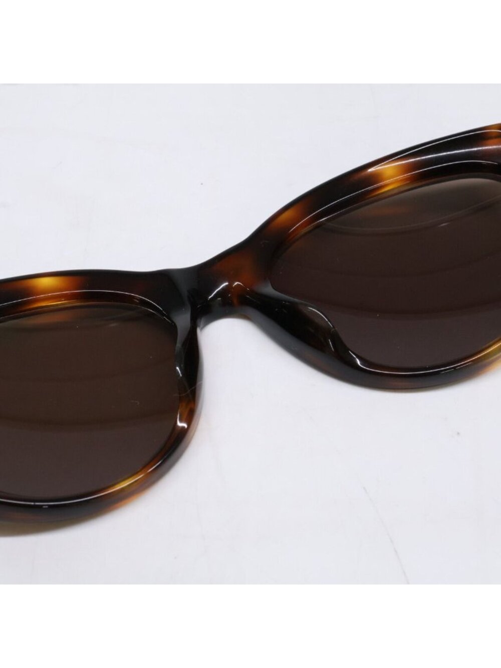 Chanel CC Logo Cat Eye Eyewear - Picture 7 of 9